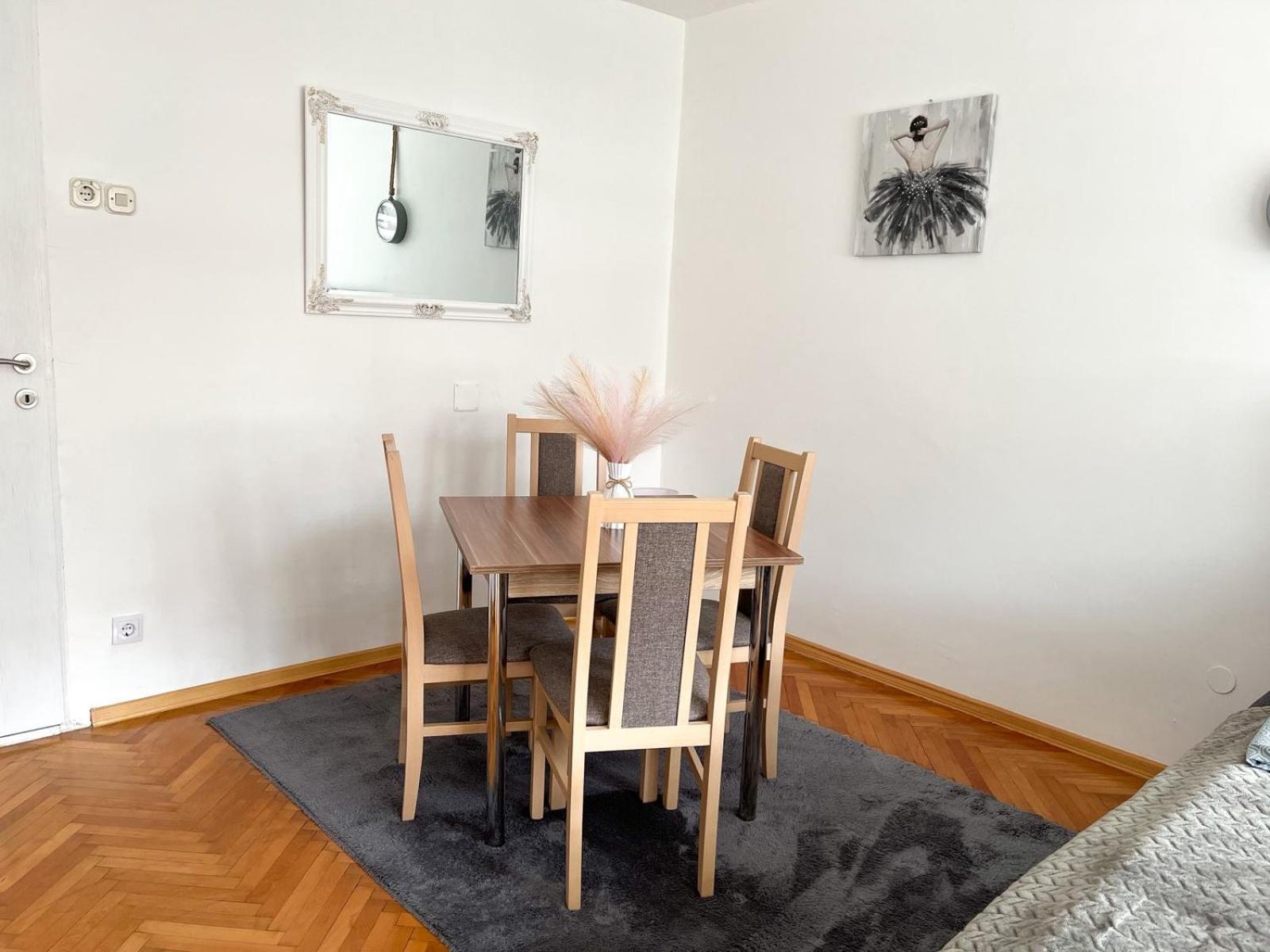 Nejra Apartment